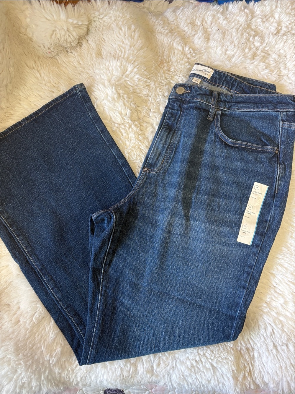 Universal Navy Flare Wide-Leg Women's Jeans